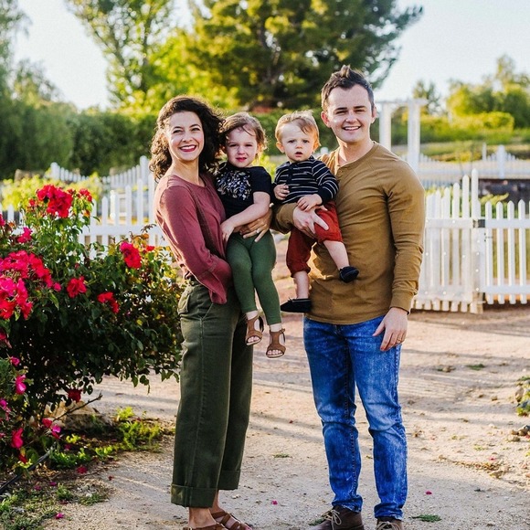 Meet your Posher, Hannah-ryan - Picture 1 of 1